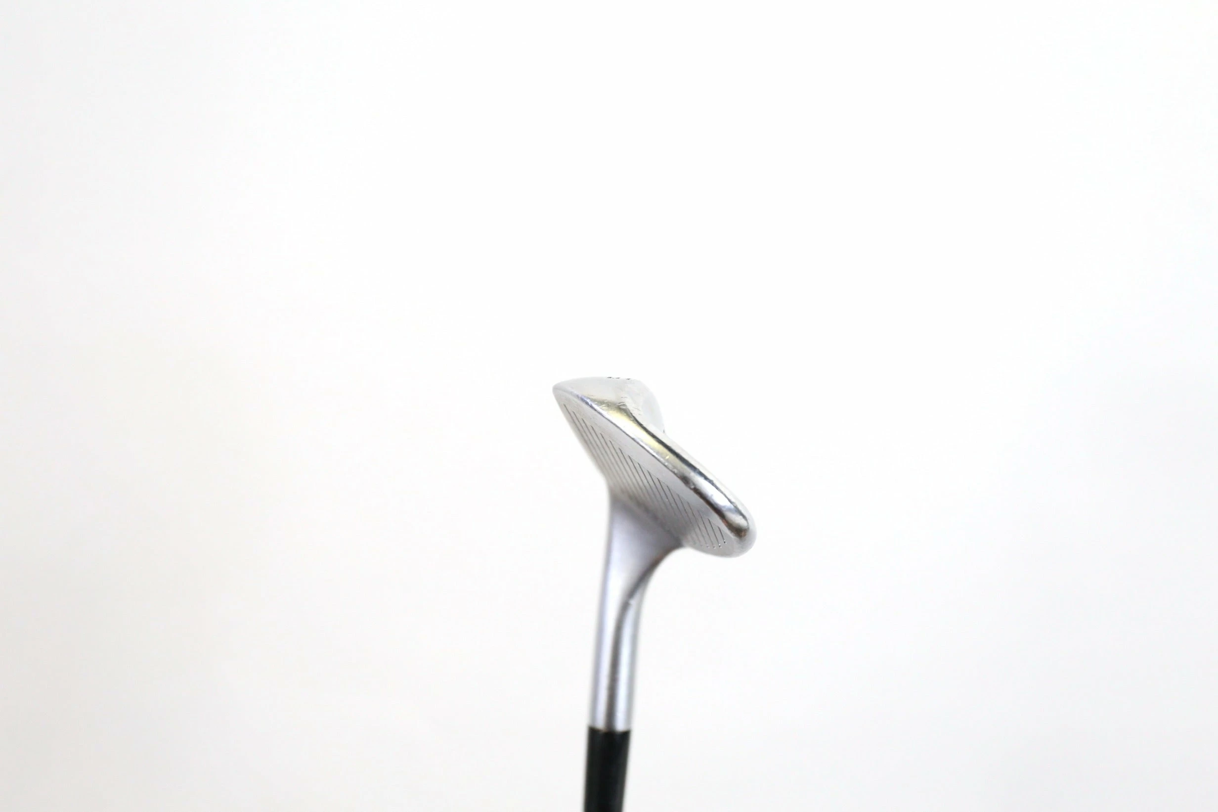 Cleveland RTX-4 Full Grind Tour Satin 58* Wedge RH 34.75 In 9* Steel Stiff Flex 5 Cleveland RTX-4 Full Grind Tour Satin 58* Wedge RH 34.75 In 9* Steel Stiff Flex - Image 3