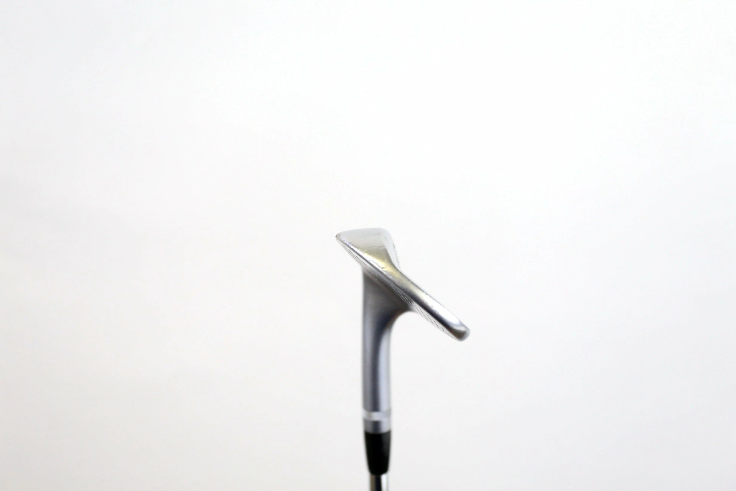 Titleist Vokey Spin Milled Tour Chrome '09 52* Wedge RH 35.5 In 8* Wedge Flex 5 Titleist Vokey Spin Milled Tour Chrome '09 52* Wedge RH 35.5 In 8* Wedge Flex - Image 3