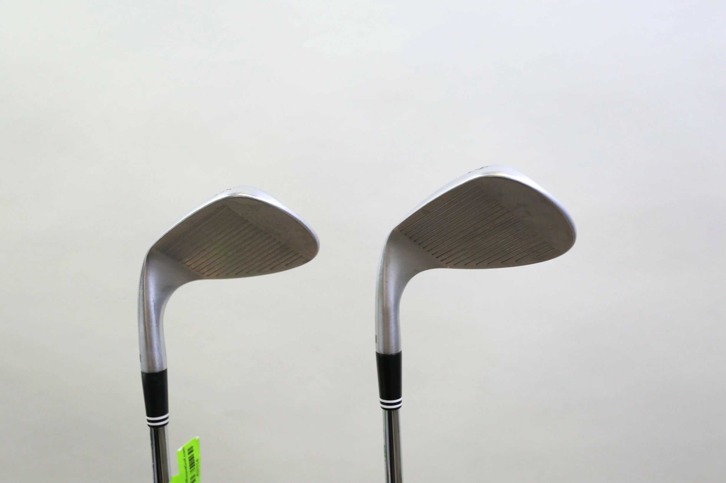 Cleveland RTX-3 Tour Satin 46*, 50* Wedge Set RH Steel Shafts Wedge Flex 4 Cleveland RTX-3 Tour Satin 46*, 50* Wedge Set RH Steel Shafts Wedge Flex - Image 2