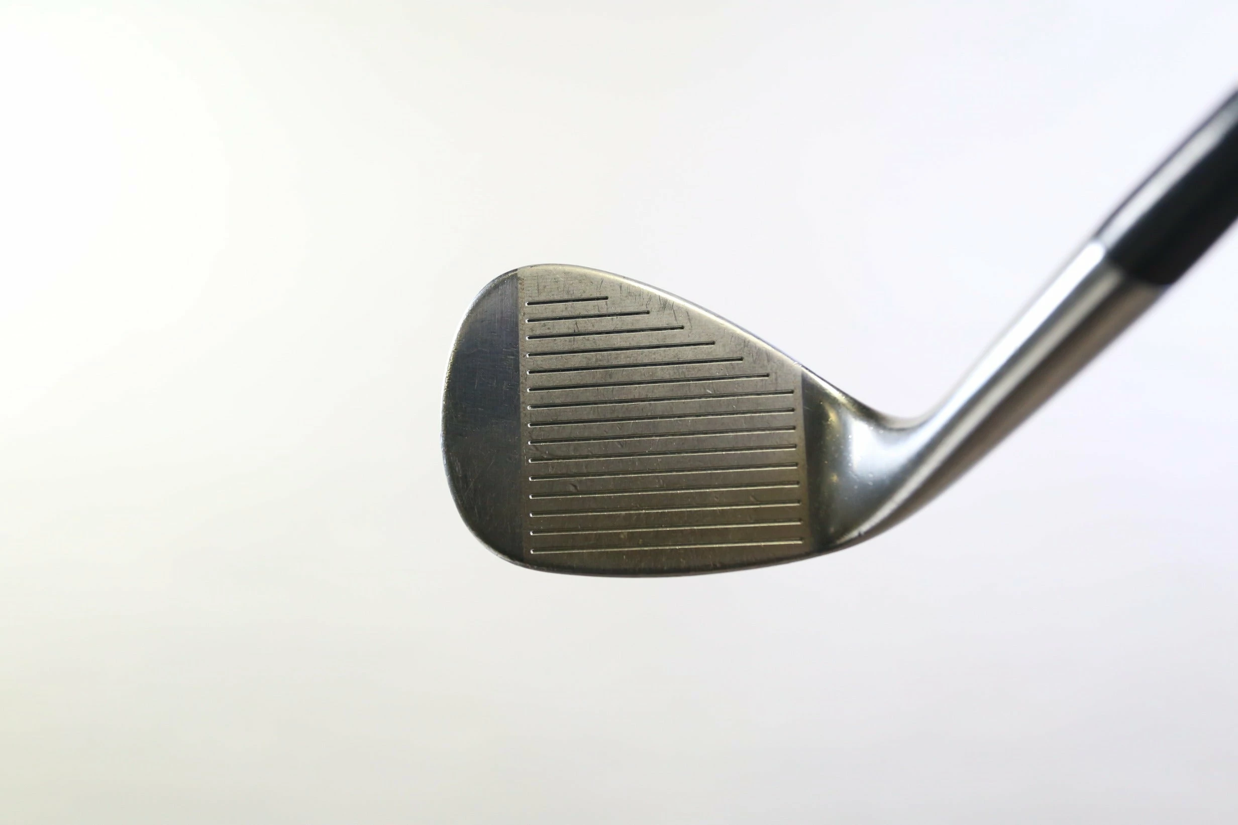 Cleveland CG16 Satin Chrome 60* Wedge 12* Bounce RH 34.5 In Graphite Ladies Flex 8 Cleveland CG16 Satin Chrome 60* Wedge 12* Bounce RH 34.5 In Graphite Ladies Flex - Image 6