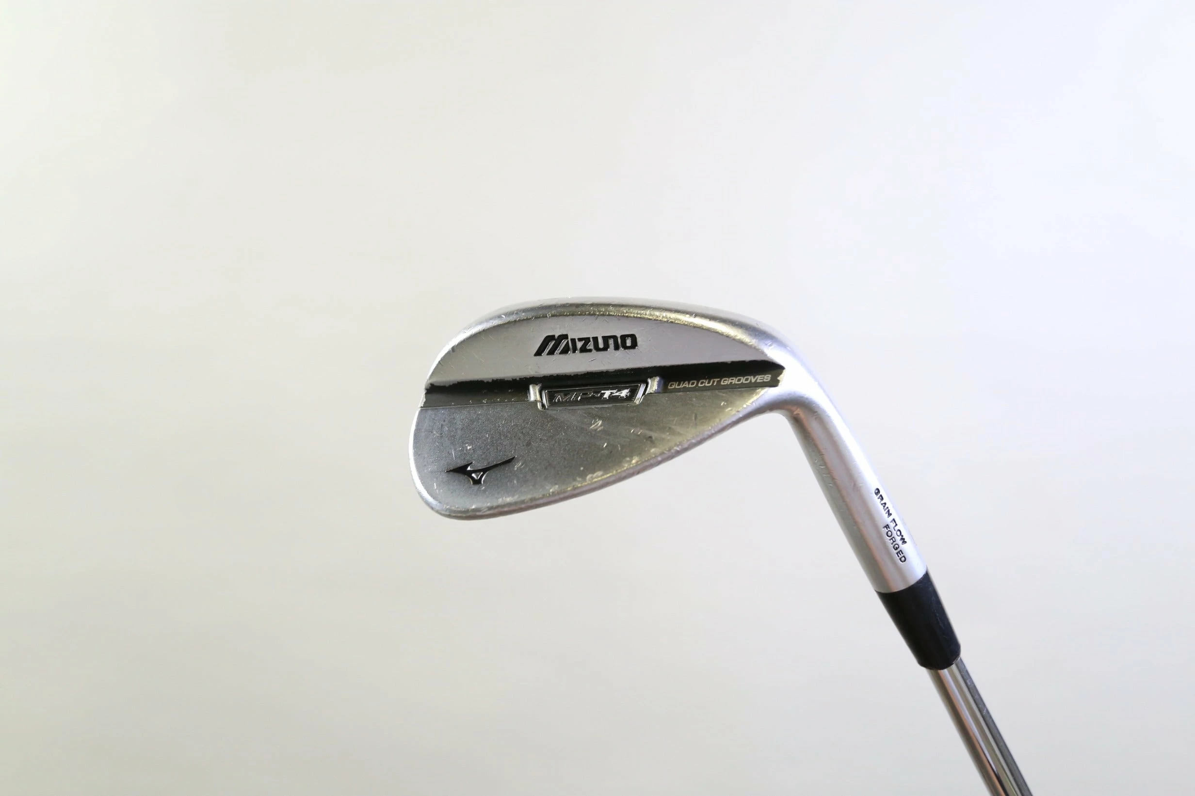 Mizuno MP-T4 White Satin 56* Wedge 13* Bounce RH 35.5 In Steel Stiff Flex 3 Mizuno MP-T4 White Satin 56* Wedge 13* Bounce RH 35.5 In Steel Stiff Flex