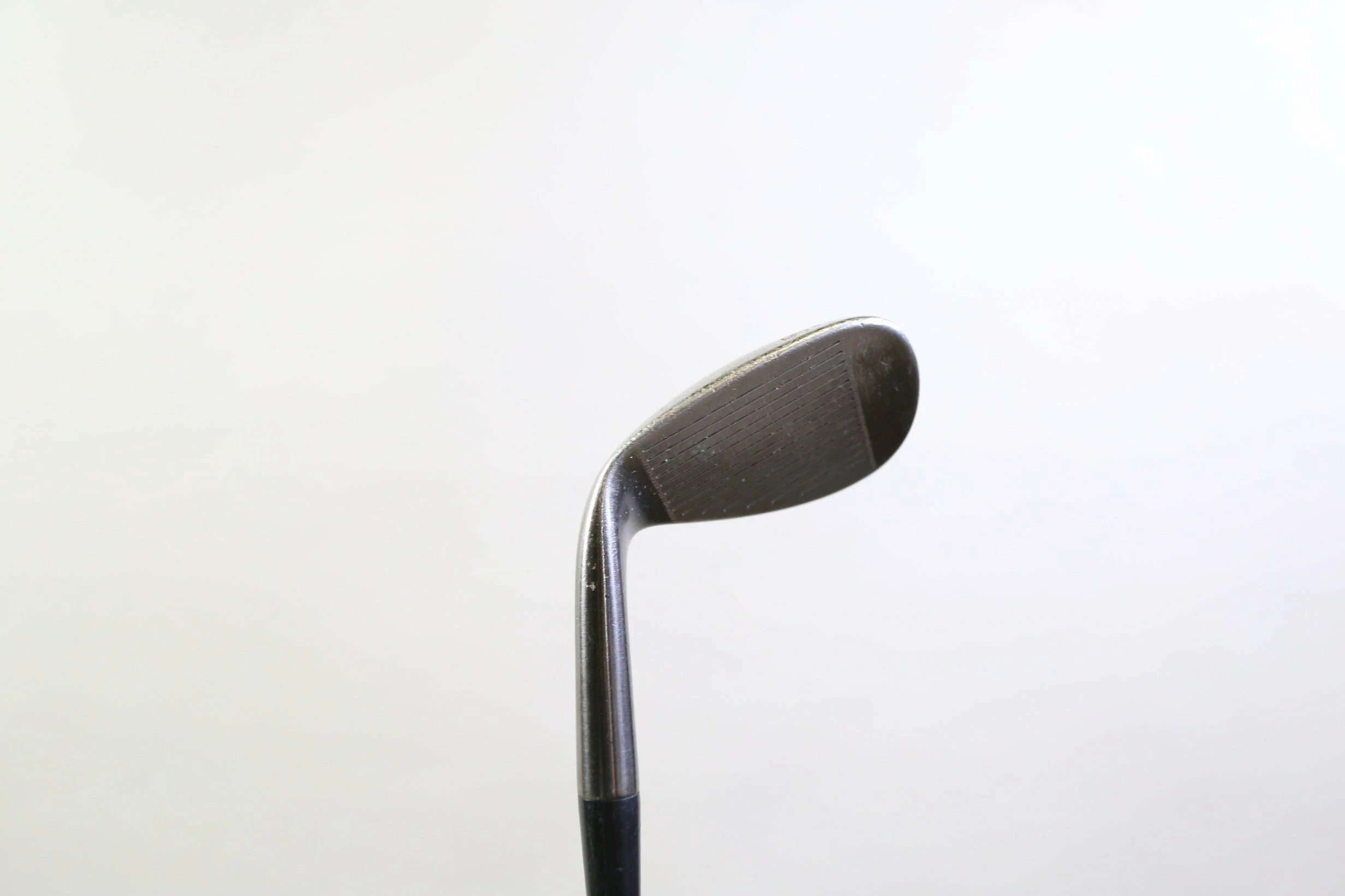 Cleveland CG15 Black Pearl 52* Wedge 10* Bounce RH 35.5 In Steel Stiff Flex 7 Cleveland CG15 Black Pearl 52* Wedge 10* Bounce RH 35.5 In Steel Stiff Flex - Image 5