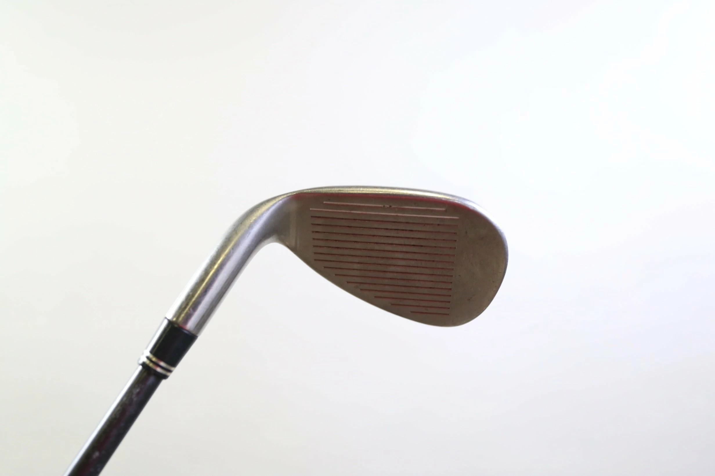 TaylorMade R7 Sand Wedge 55* RH 35.75 In REAX Graphite Shaft Regular Flex 4 TaylorMade R7 Sand Wedge 55* RH 35.75 In REAX Graphite Shaft Regular Flex - Image 2