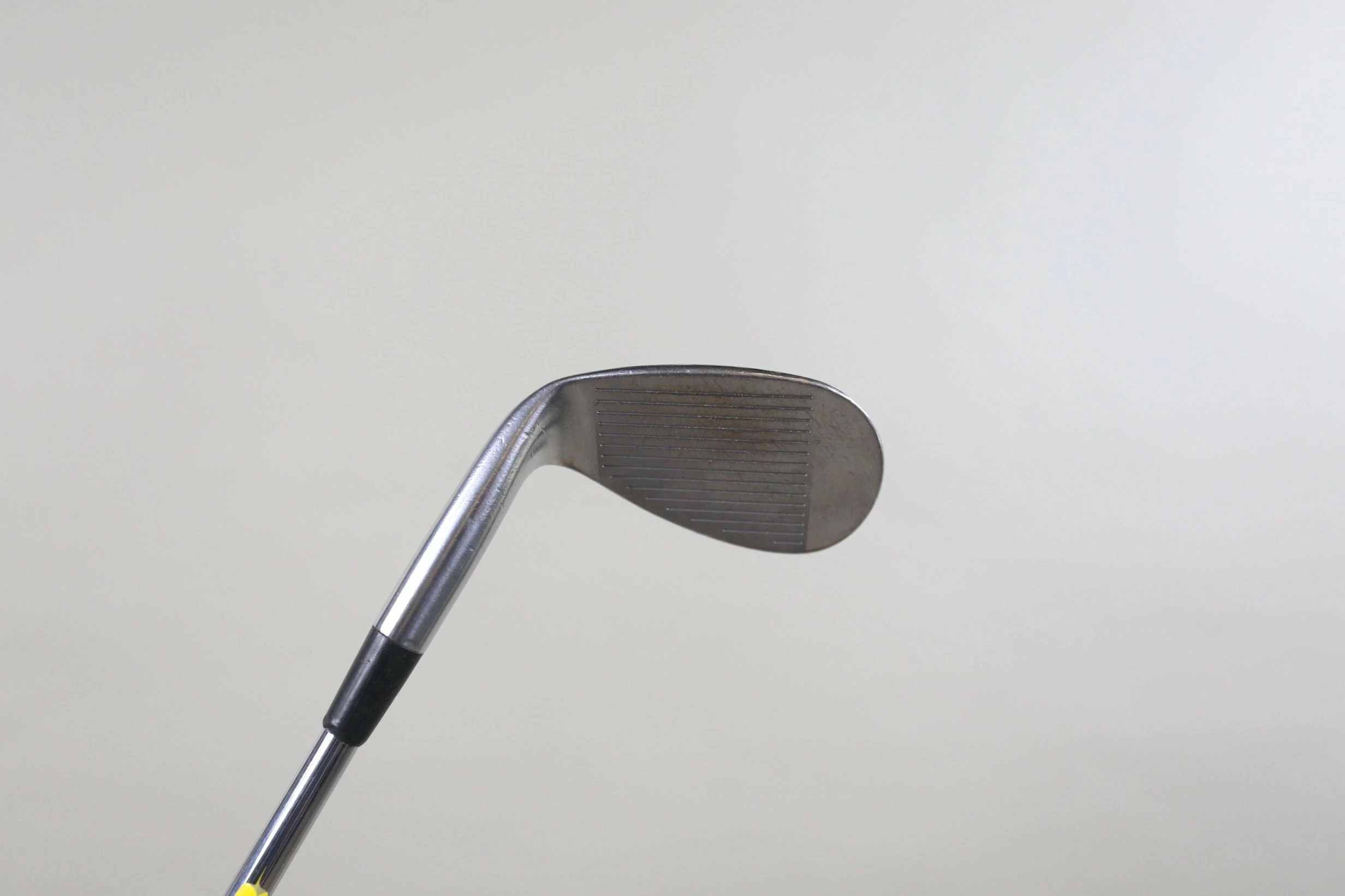 Mizuno MP-R Chrome 52* Wedge 7* Bounce RH 35.25 In Steel Shaft Stiff Flex 4 Mizuno MP-R Chrome 52* Wedge 7* Bounce RH 35.25 In Steel Shaft Stiff Flex - Image 2