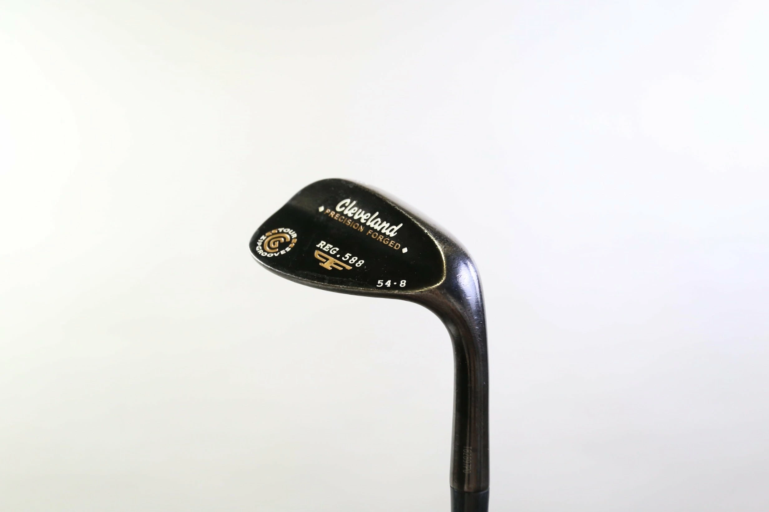 Cleveland 588 Forged Black Pearl 54* Wedge RH 35.25 In 8* Steel Shaft Stiff Flex 6 Cleveland 588 Forged Black Pearl 54* Wedge RH 35.25 In 8* Steel Shaft Stiff Flex - Image 4