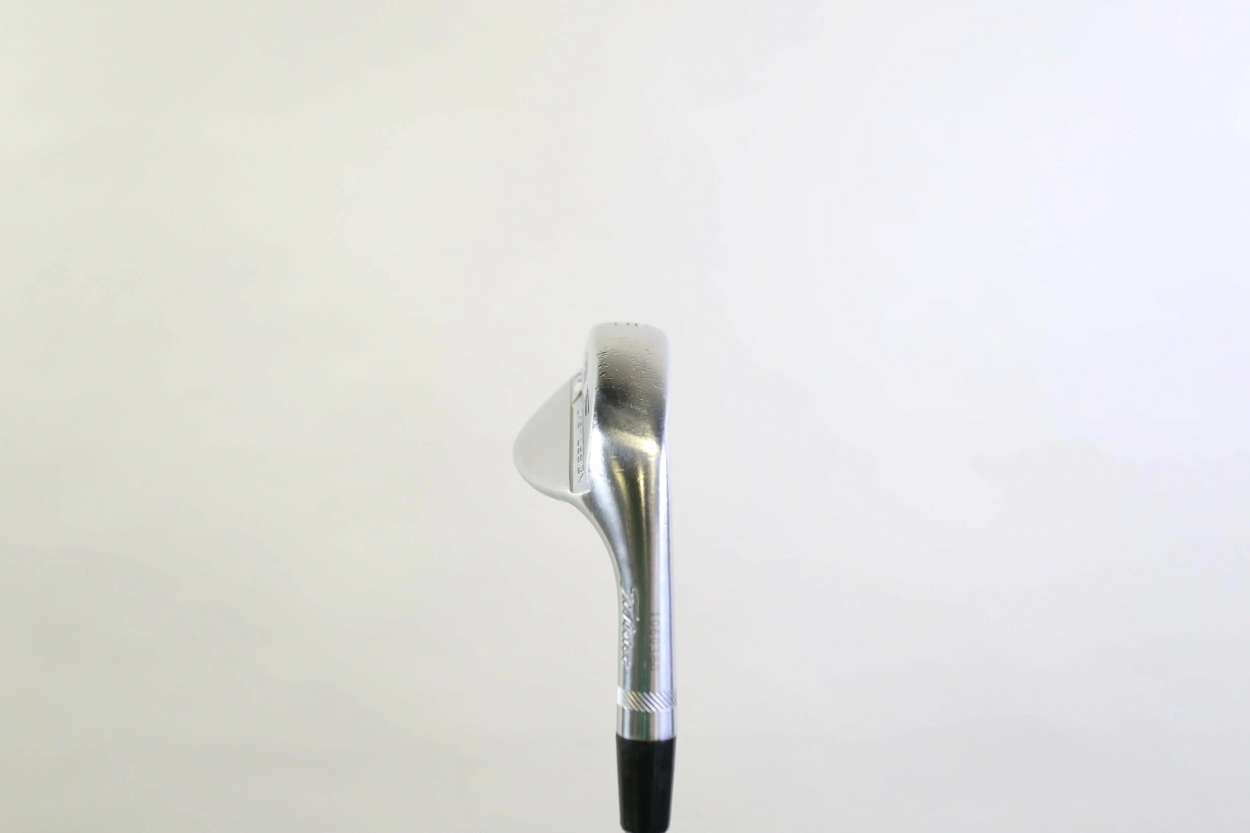 Titleist Vokey SM8 Tour Chrome Gap Wedge 48* RH 36 In Graphite Shaft Regular 5 Titleist Vokey SM8 Tour Chrome Gap Wedge 48* RH 36 In Graphite Shaft Regular - Image 3